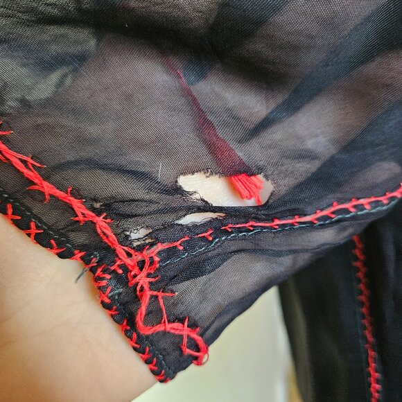 Vintage Black 30s 40s Cross Stitch Floral Embroidery Polish Top Blouse S *FLAW* - Picture 5 of 9